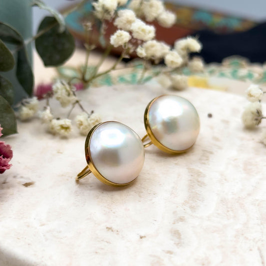 Vintage Mabe Pearl Screw Back Earrings 18K Yellow Gold