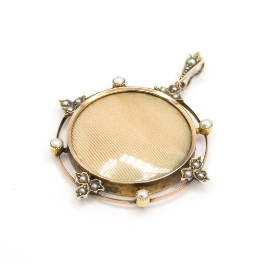 Edwardian locket pendant with Pearls and Ivy motif in 9k Gold