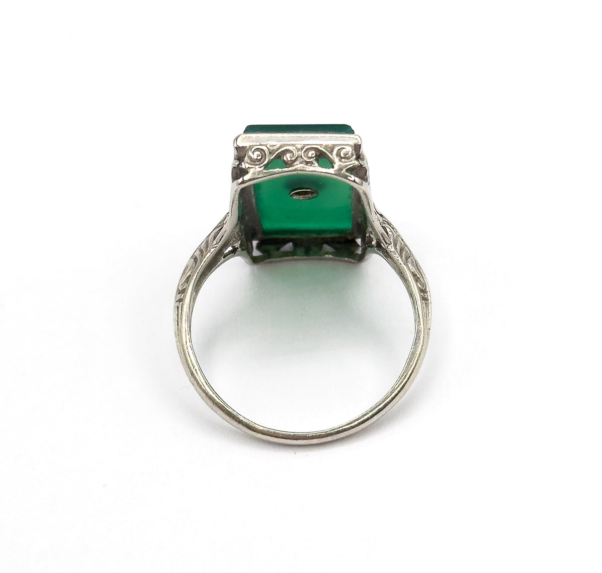 Art Deco Chrysoprase & Diamond Filigree Ring in White Gold