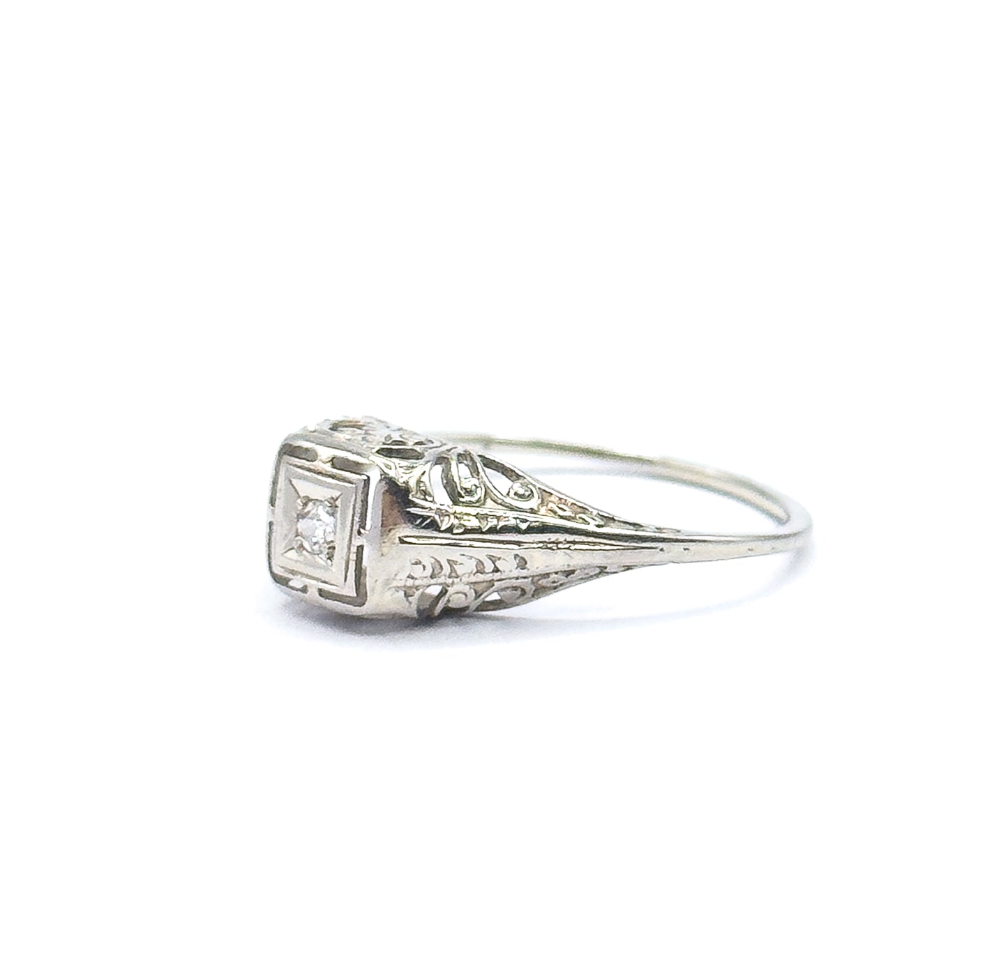 Art Deco Old European Diamond Filigree Ring in 14K White Gold