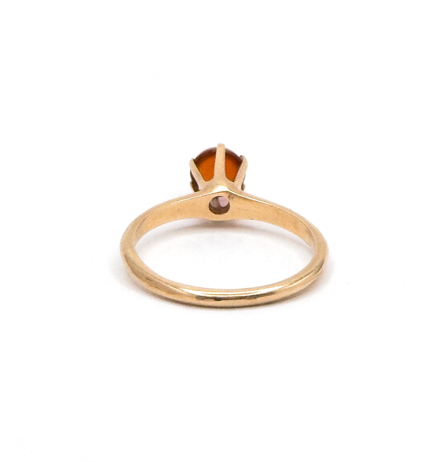 Vintage Carnelian Cabochon Tall Crown Solitaire Ring in 14K Gold