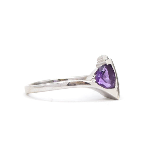Vintage Amethyst & Diamond RIng in 14K White Gold