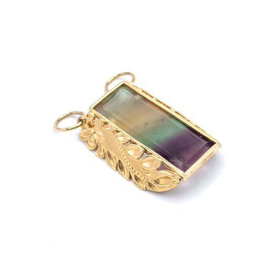 Vintage Fluorite Floral Leaf Pendant in 14K Yellow Gold