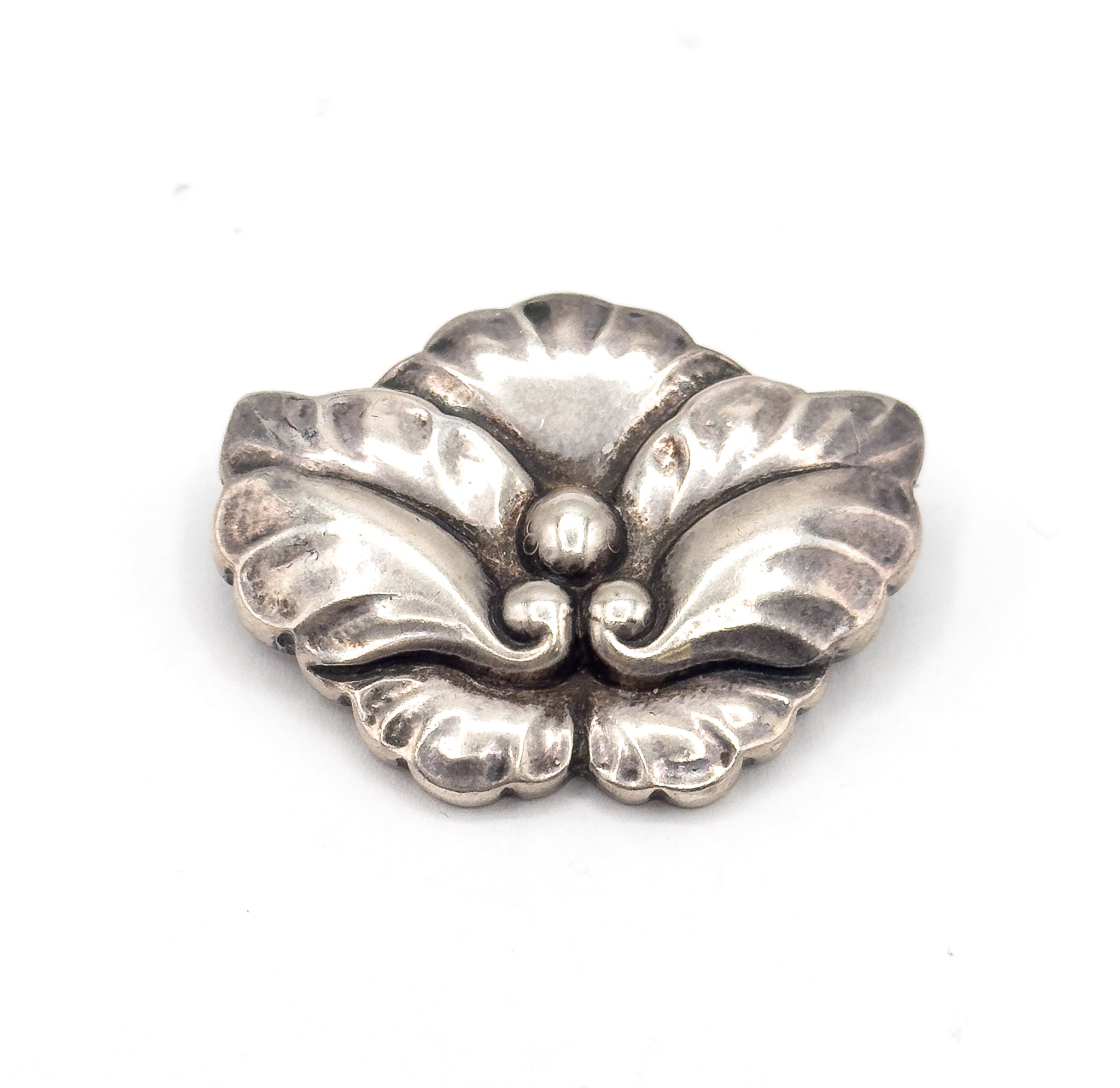 1940s Georg Jensen Floral Brooch in Sterling Silver – Opaline