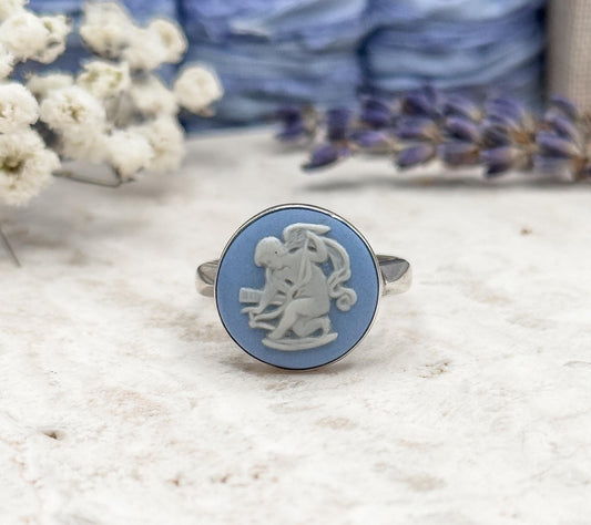 Vintage Wedgewood Ring in Sterling Silver with Cupid Camoe