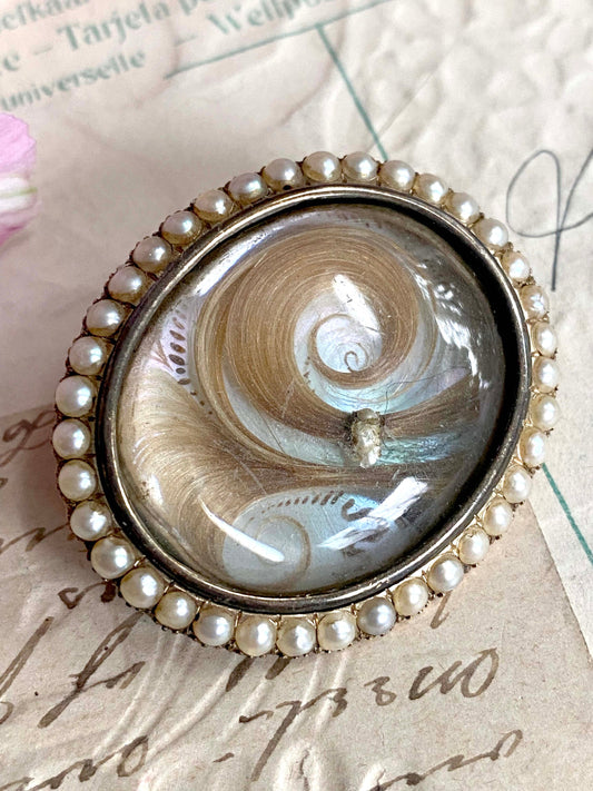 Victorian Mourning Hairwork Brooch with Bubble Glass and Seed pearl Halo in Gold