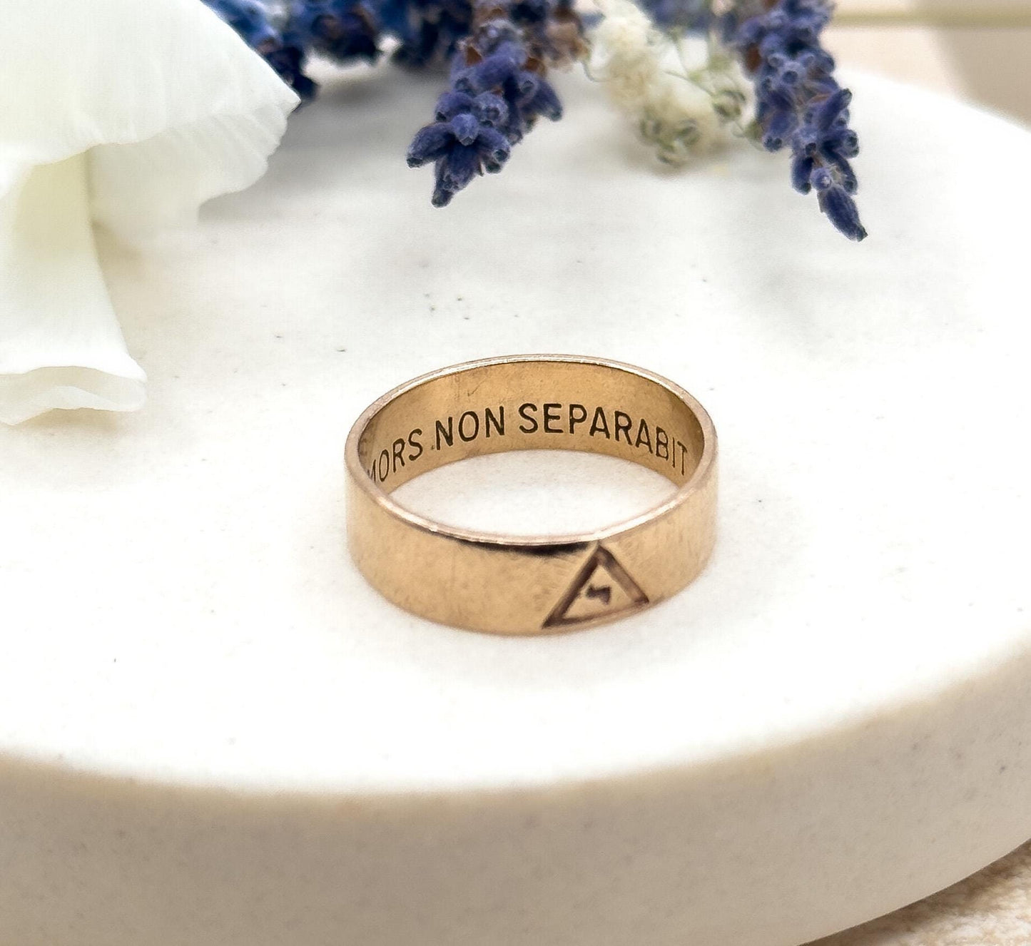 Vintage Masonic Band Ring Yod Free Mason Scottish Rite Ring in 10K