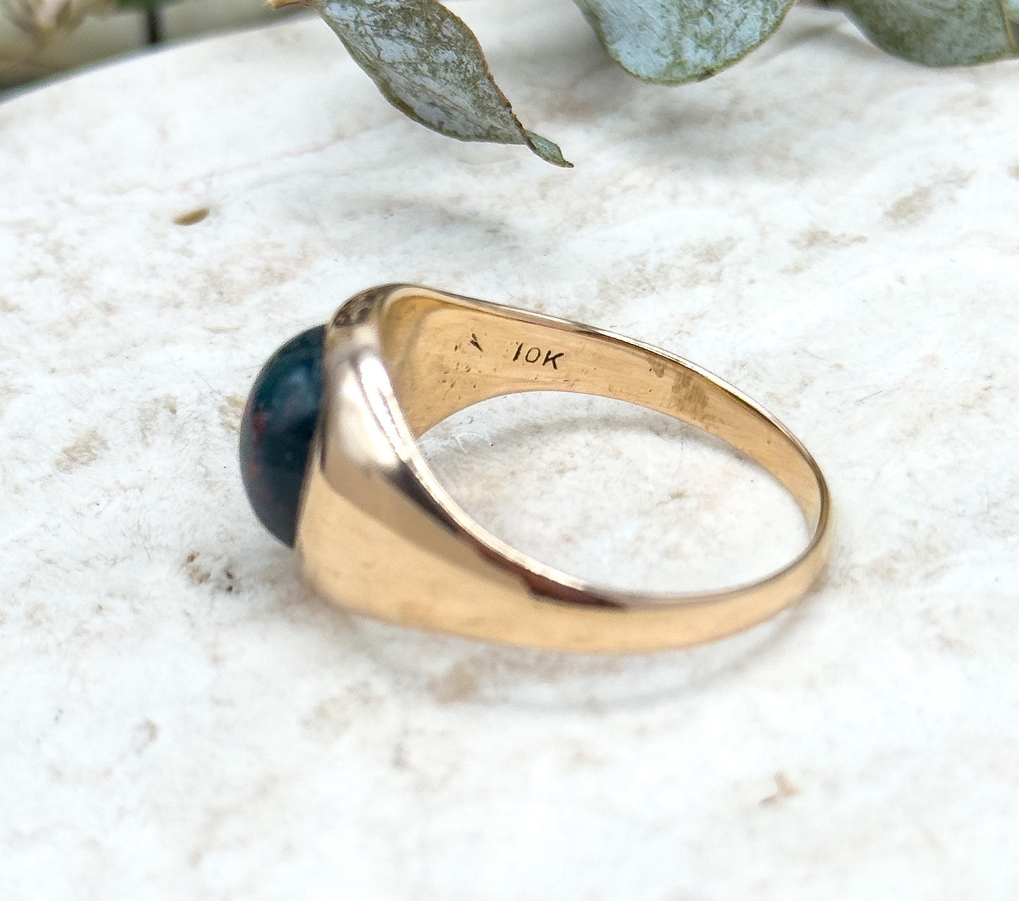 Vintage Bloodstone Cabochon Signet Ring in 10K Yellow Gold