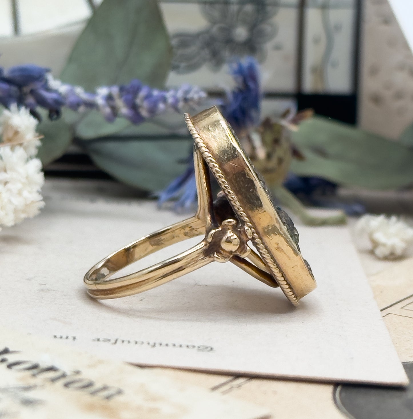Antique Shakudo Ring in 14K Yellow Gold