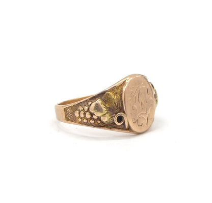 Edwardian Black Hilld Gold Engraved Signet Ring in 10K Rose Gold