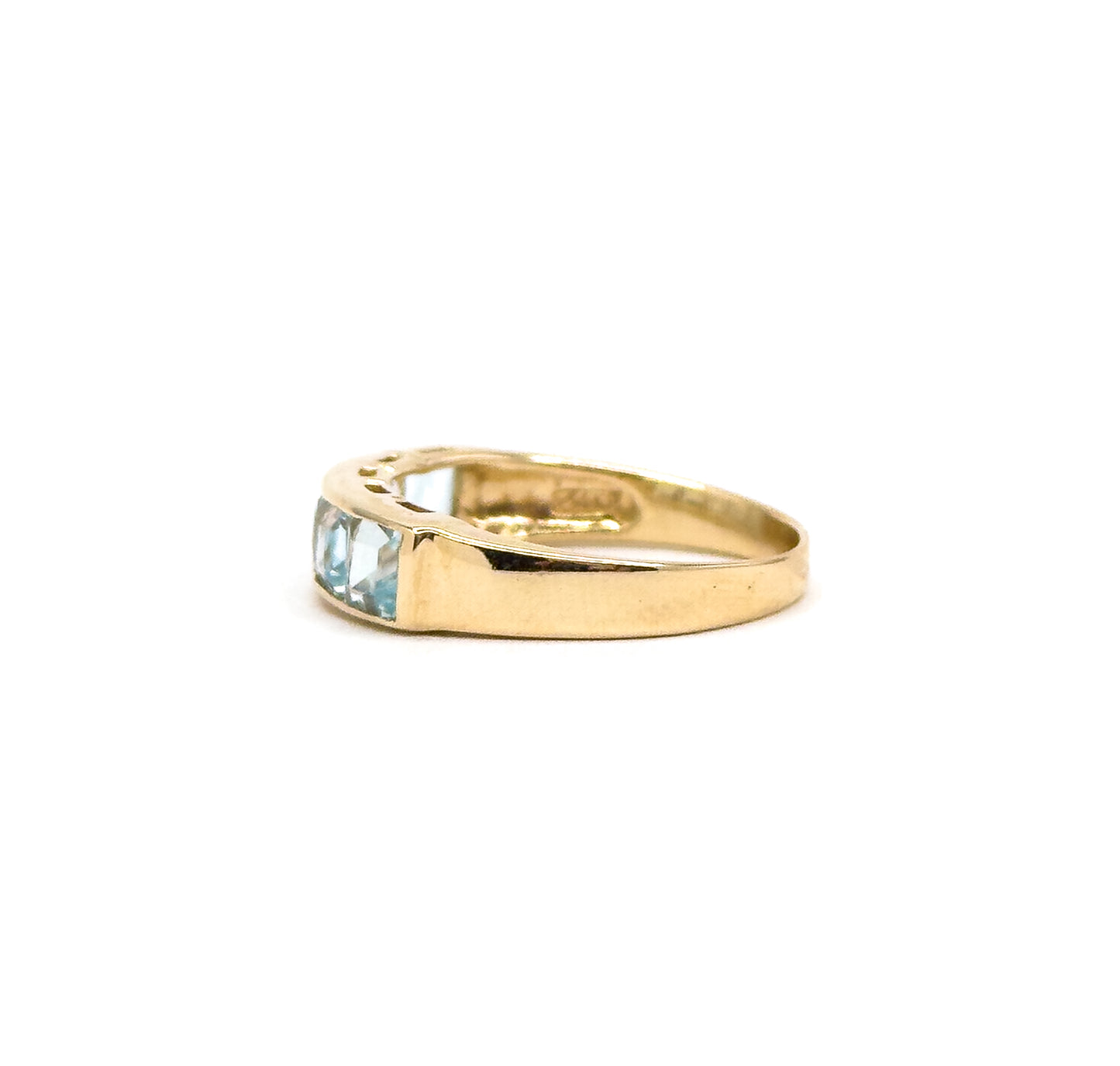 Vintage Sky Topaz Channel Set ring in 14K Gold