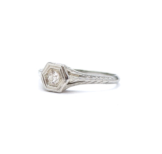 Art Deco Diamond Ring with Filigree Details Hexagon