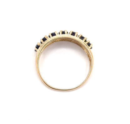 Vintage Oval Sapphire Ring in 10K Yellow Gold
