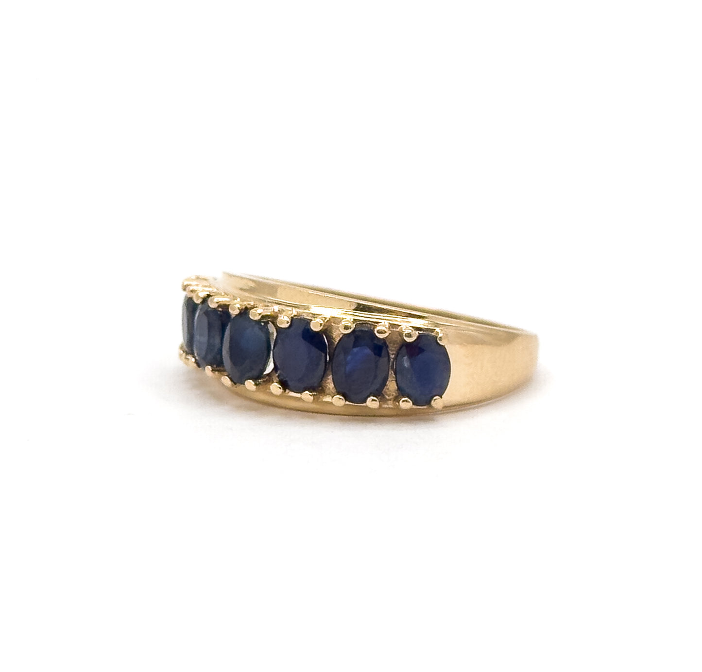 Vintage Oval Sapphire Ring in 10K Yellow Gold