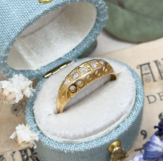 Antique Five Stone Ring in 18K Yellow Gold Fully hallmarked
