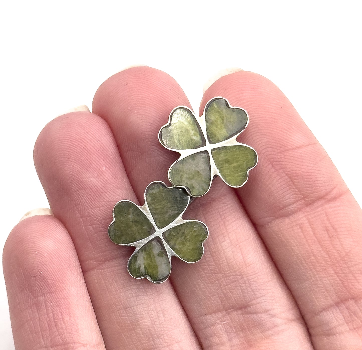 Vintage Connemara Marble Clover Cufflinks in Silver