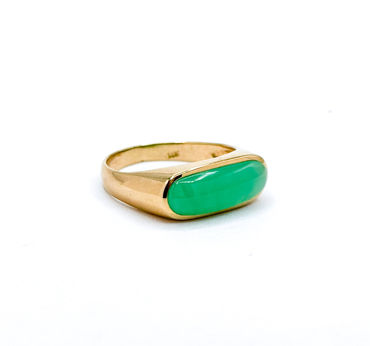 Vintage Chrysoprase Saddle Ring in 14K Yellow Gold