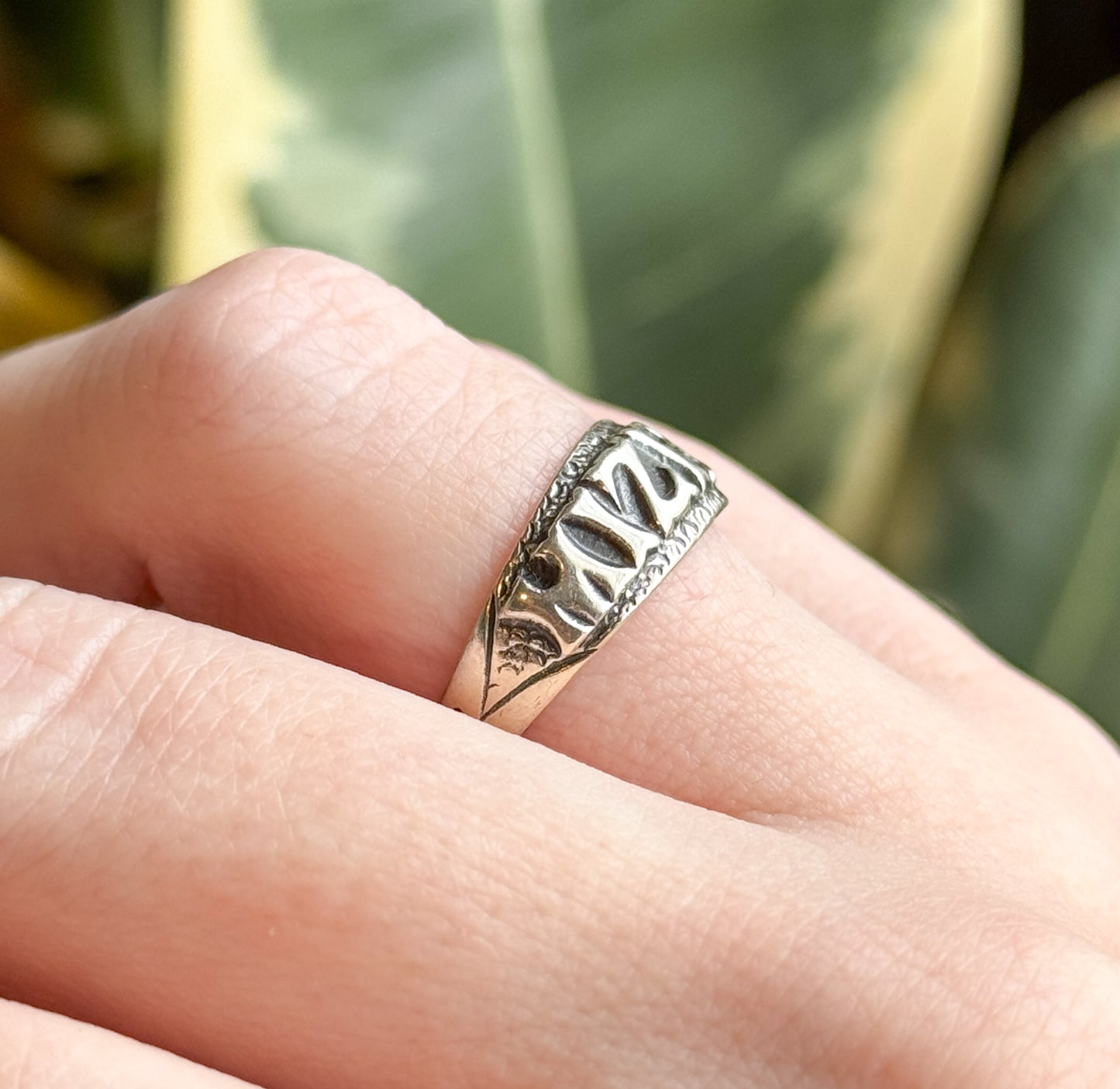 Vintage Mizpah Ring in Silver