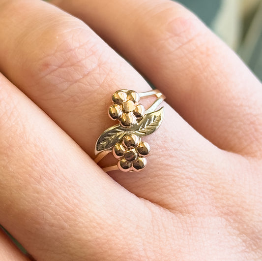 Vintage toi et moi flower ring in 10K tricolor gold