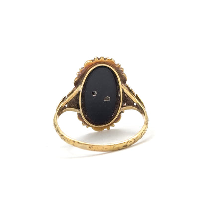 Antique Onyx Floral Ring in 14K Gold