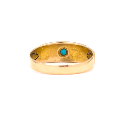 Antique Turquoise Cabochon Ring in 15K Gold, fully hallmarked