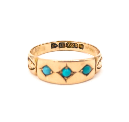 Antique Turquoise Cabochon Ring in 15K Gold, fully hallmarked