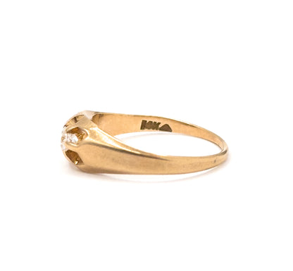 Vintage Buttercup Set Diamond Ring in 14K Gold