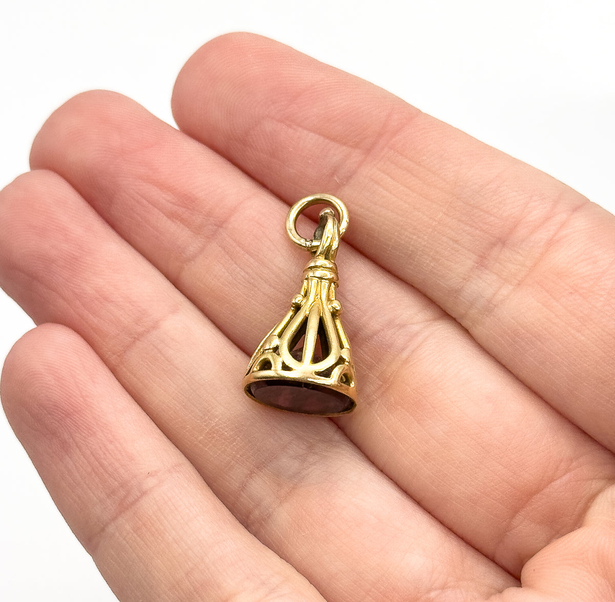 Victorian Amethyst-Hued Paste Fob Pendant in 14K Yellow Gold