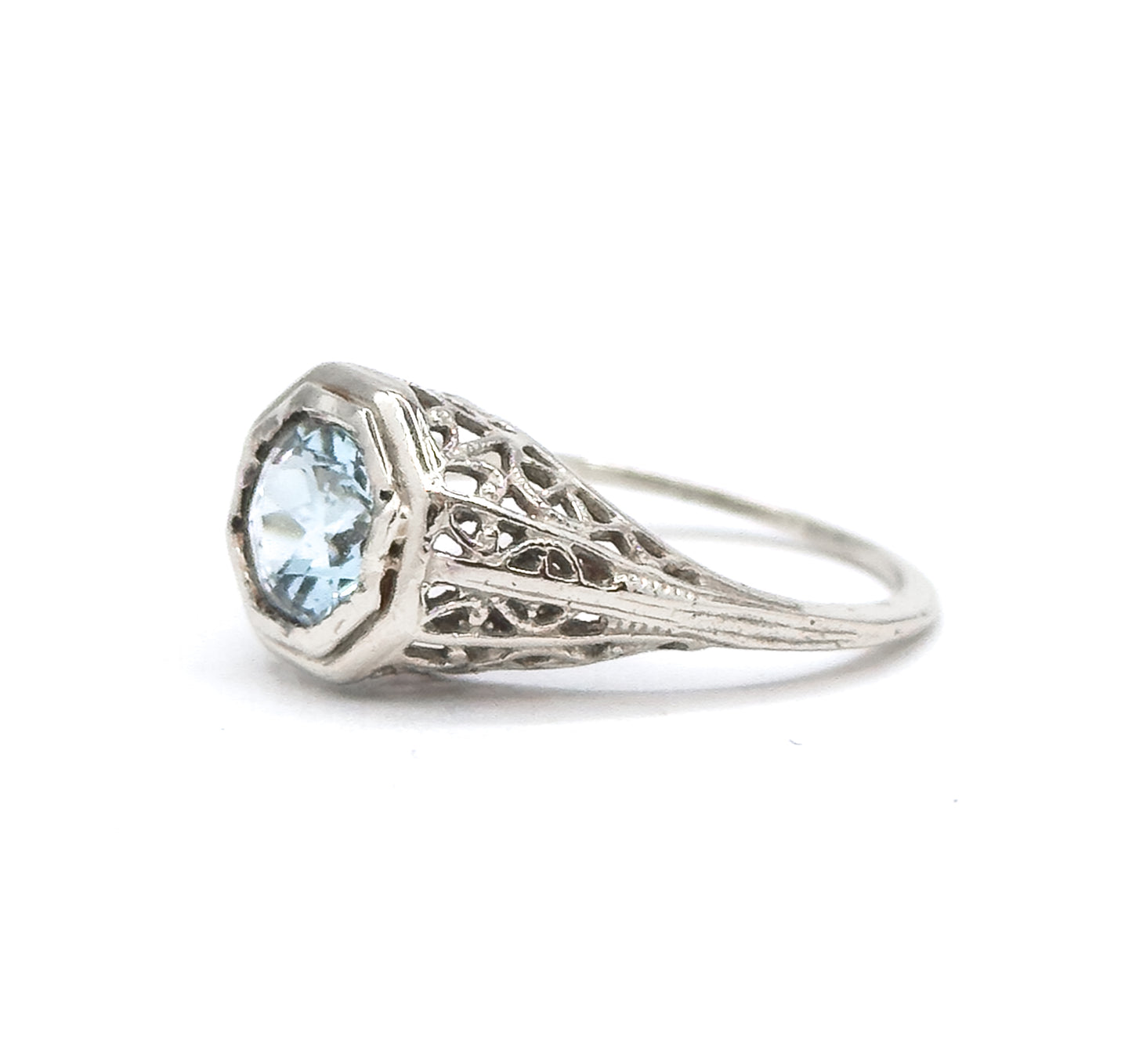 Art Deco Filigree Aquamarine Ring in 14K White Gold  - As found