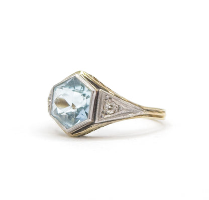 Art Deco Hexagonal Aquamarine Ring in Gold & Platinum