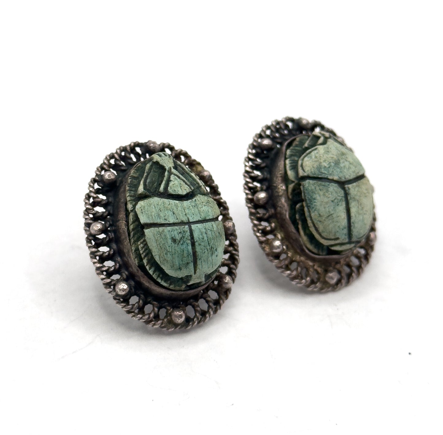Vintage Scarab Screw Back earrings in Silver
