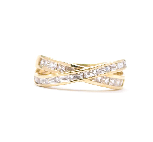 Vintage 90s - Early 2000s X Crossover Ring in Gold