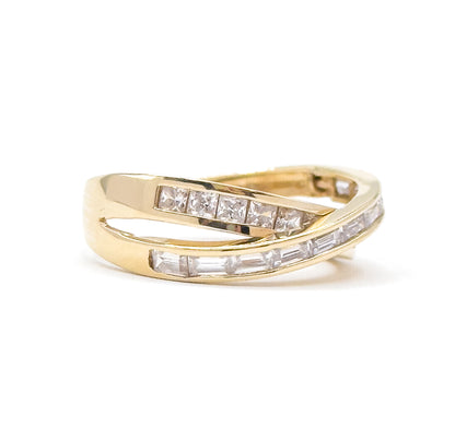 Vintage 90s - Early 2000s X Crossover Ring in Gold