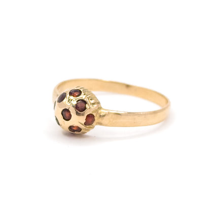 Vintage Handmade Garnet Ring in 16K yellow gold