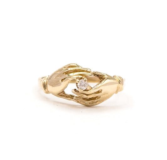 Vintage Clasped hands Ring in 14K Gold