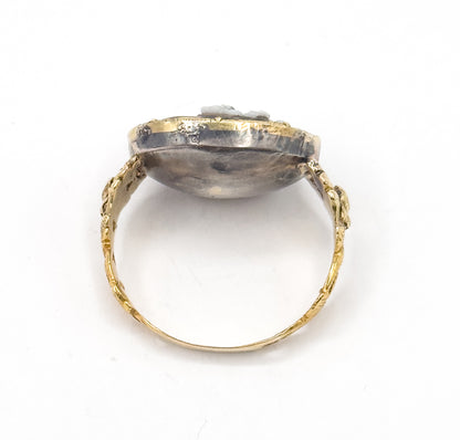 Dramatic Georgian Aphrodite & Dolphin Cameo Ring in Gold