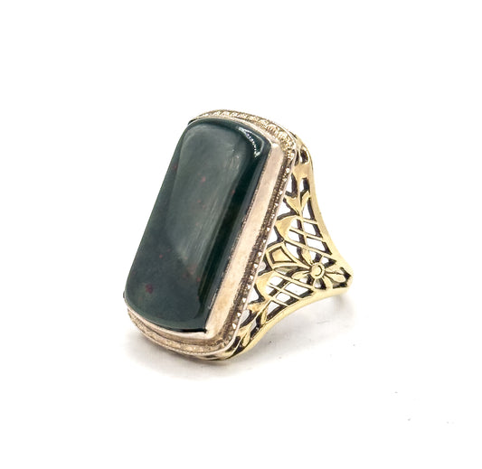 Art Deco Bloodstone Filigree Ring in 14K Gold