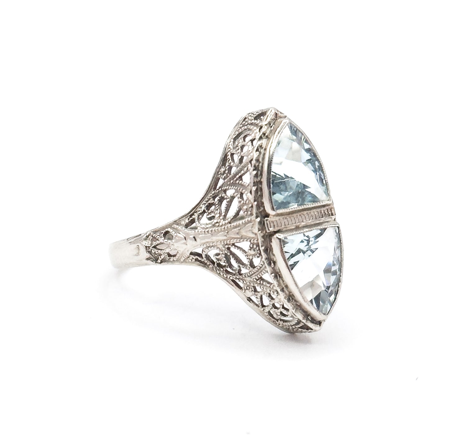 Art Deco Aquamarine Toi et Moi Filigree Ring in White Gold