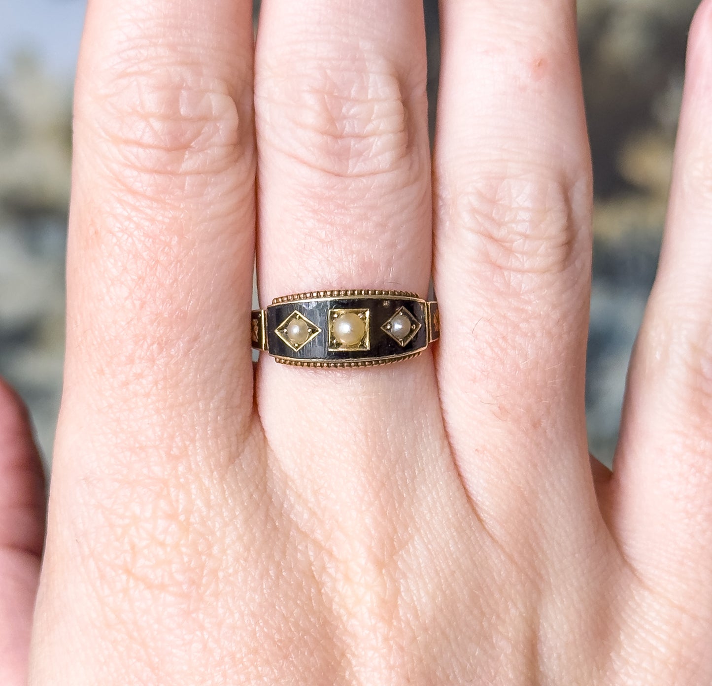 Victorian Pearl & Enamel Mourning Ring in 15K Yellow Gold, Hallmarked