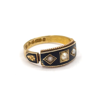 Victorian Pearl & Enamel Mourning Ring in 15K Yellow Gold, Hallmarked