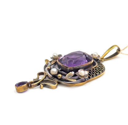 Art Nouveau Amethyst & Seed Pearl Necklace in 14K Yellow Gold