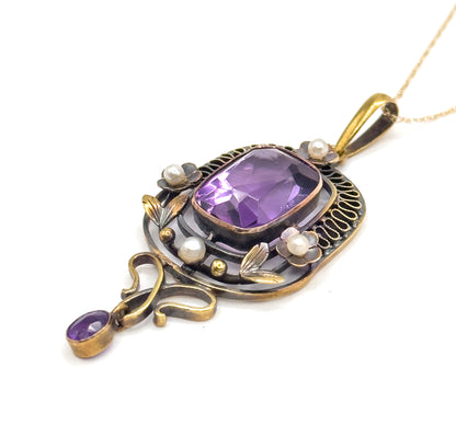 Art Nouveau Amethyst & Seed Pearl Necklace in 14K Yellow Gold