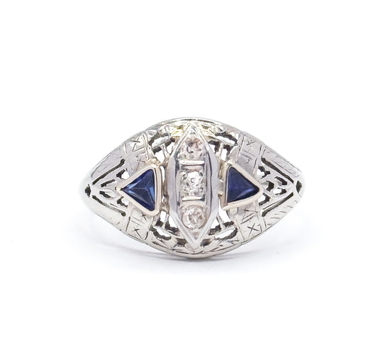 Art Deco Diamond & Synthetic Sapphire Filigree Ring in White gold