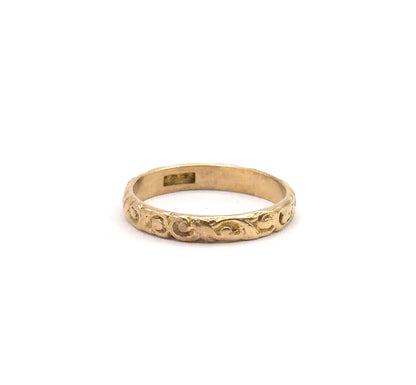 Art Nouveau Swirl Baby Ring in 12K Yellow Gold