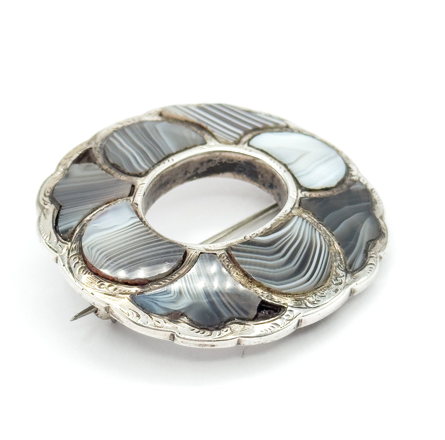 Victorian Scottish Agate Brooch in Silver