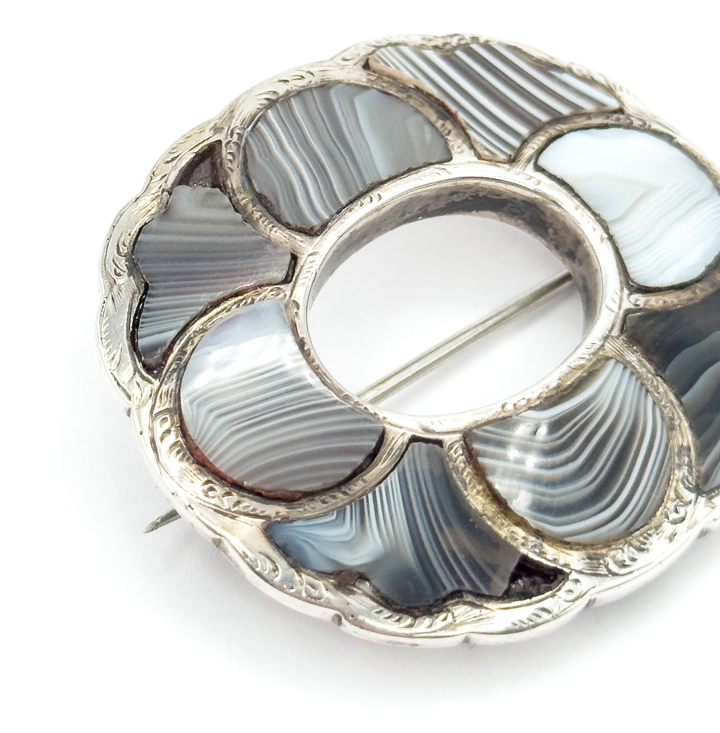 Victorian Scottish Agate Brooch in Silver