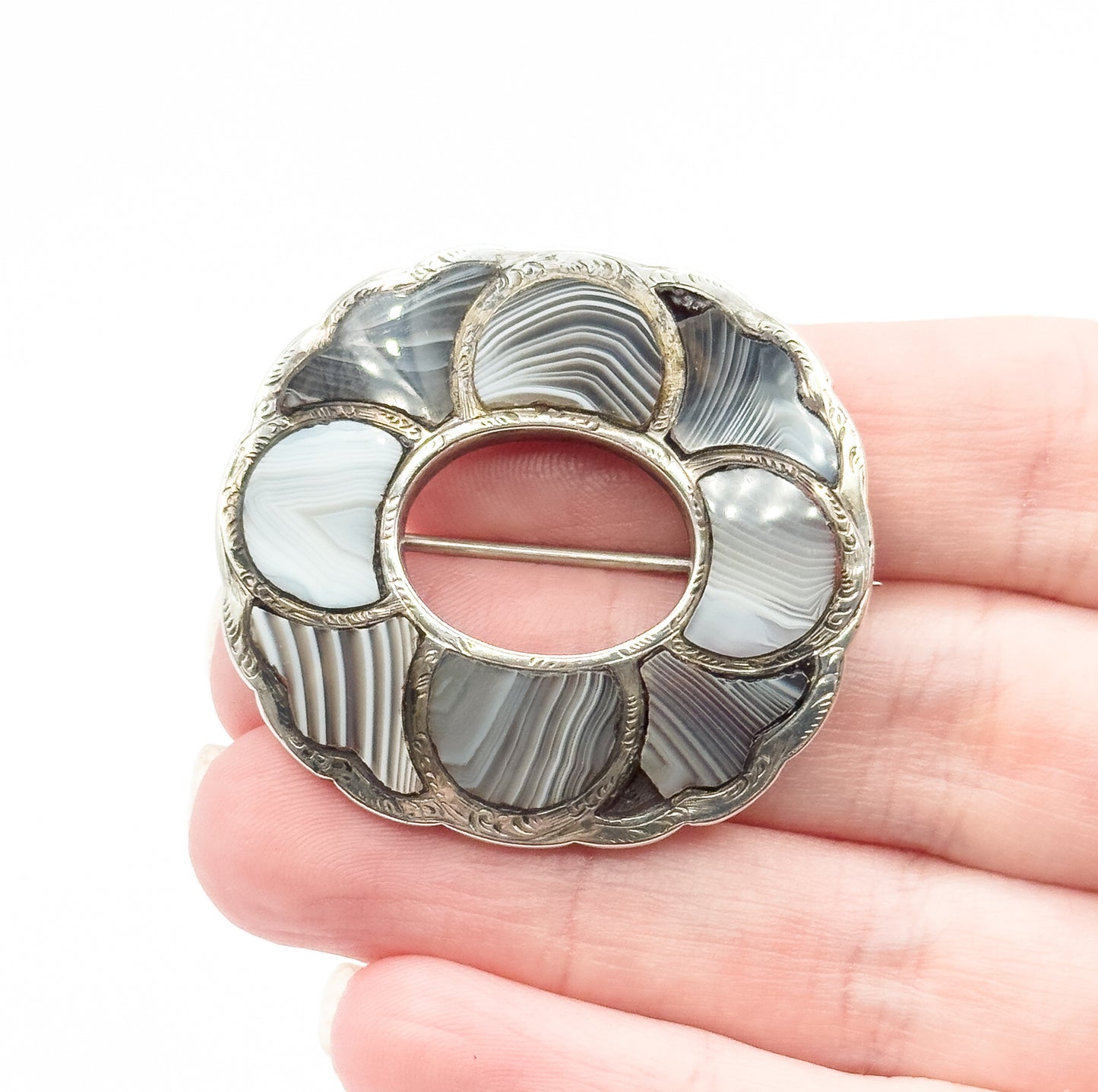 Victorian Scottish Agate Brooch in Silver