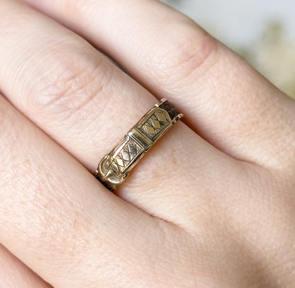 Victorian Hairwork Mourning Ring in 9K Gold