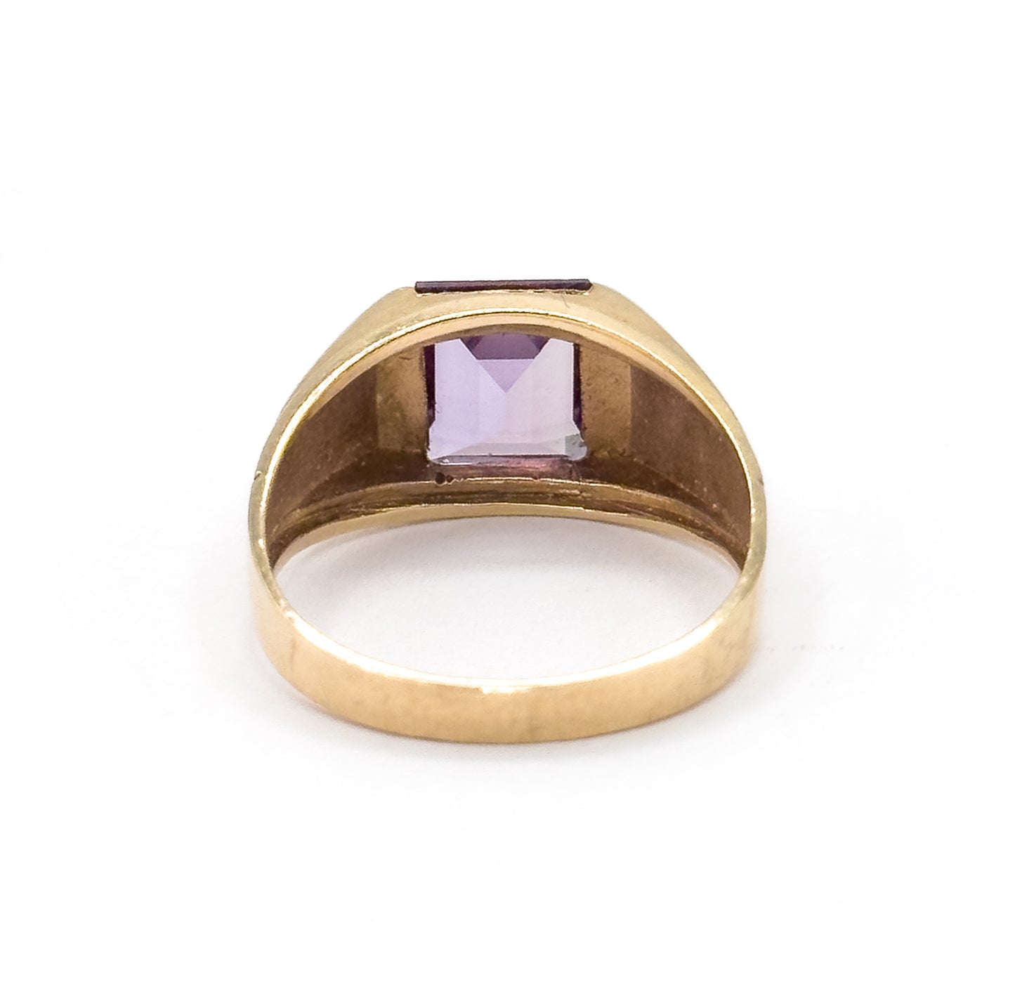 Late 20th Century Lab-Created Sapphire Ring in 10K Yellow Gold
