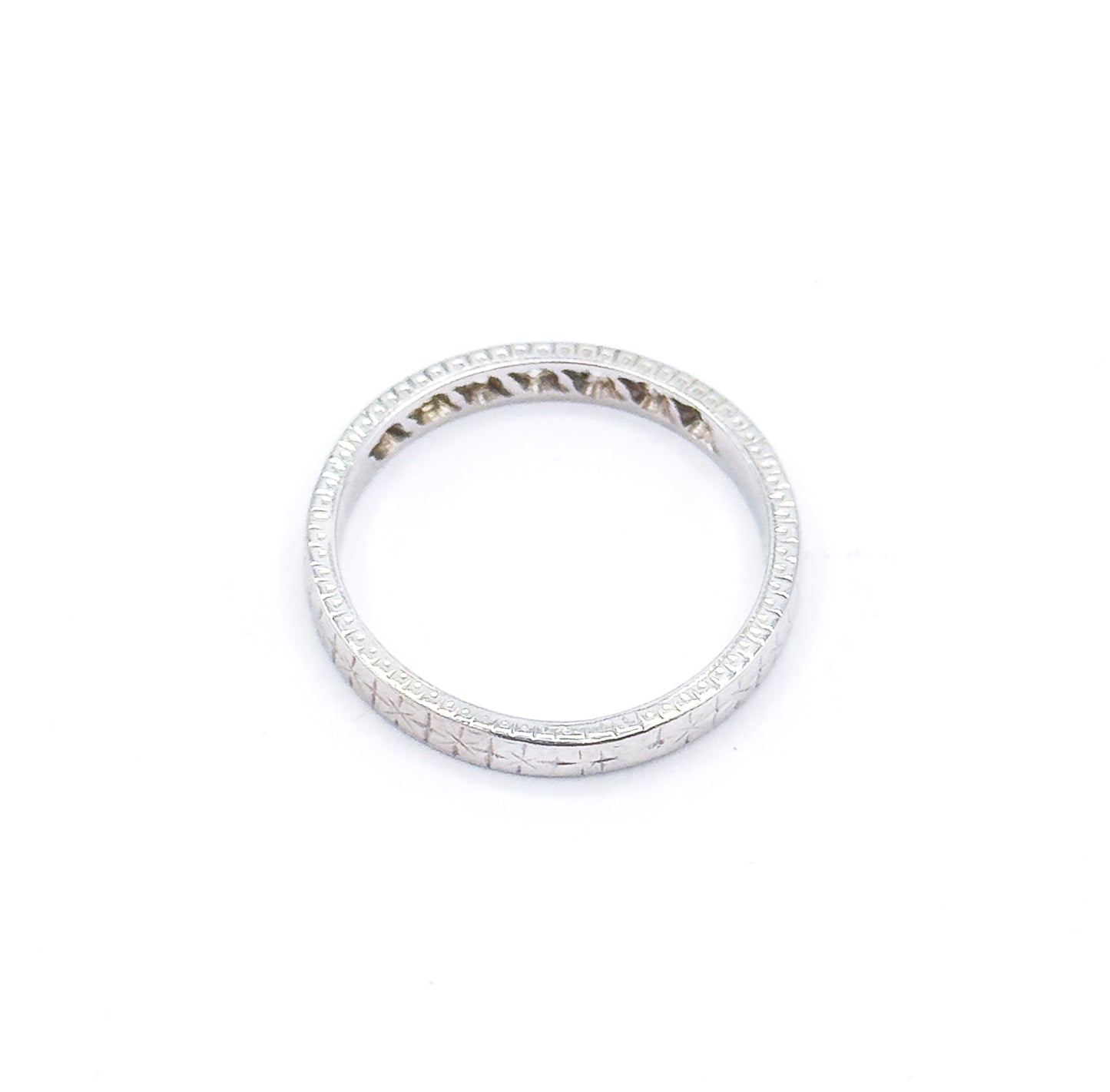 Art Deco Diamond Band in 16K White Gold